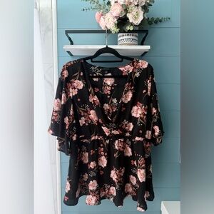Torrid Floral Faux Wrap Blouse Size 1 (Plus 1X)